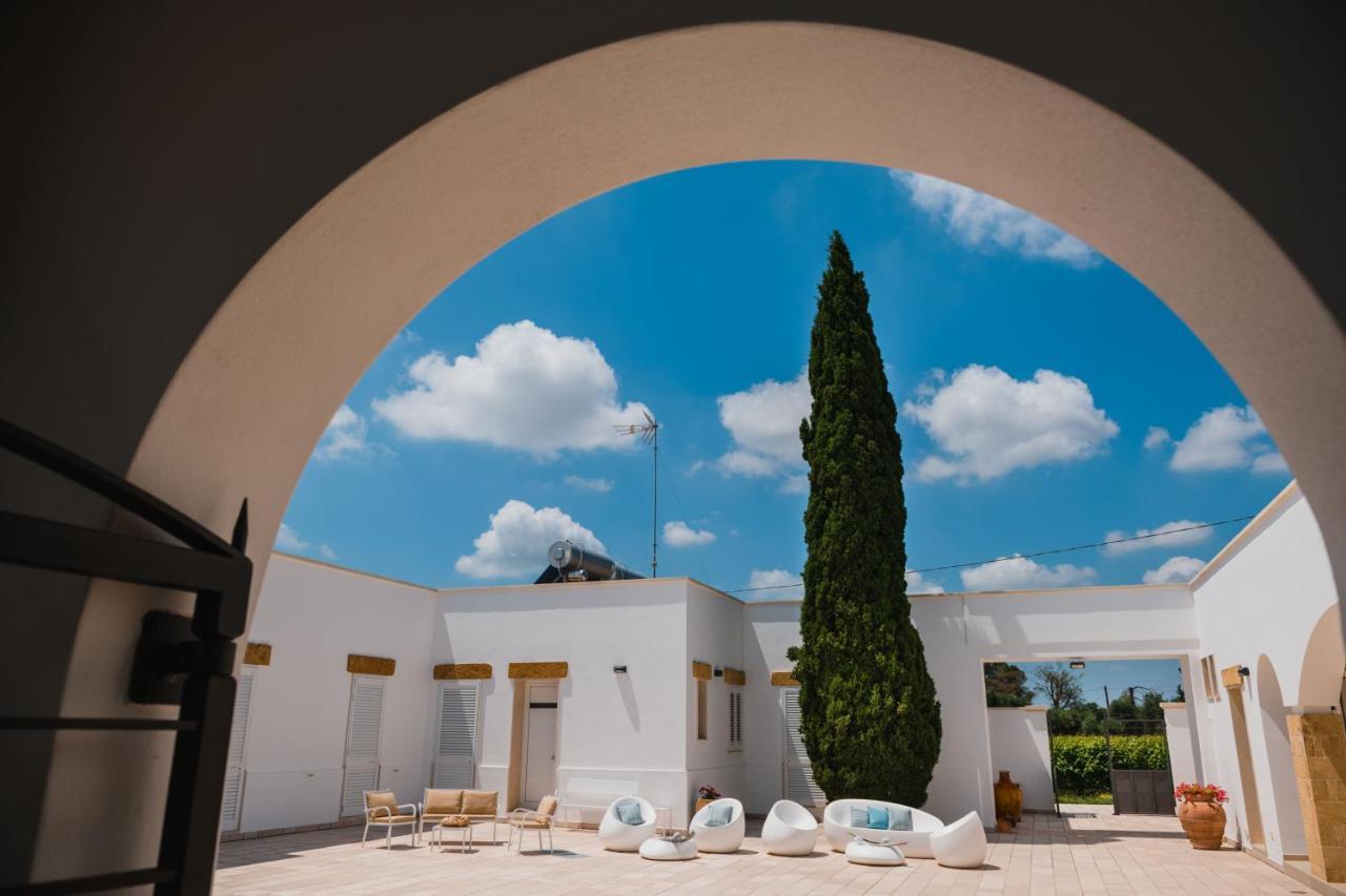 Masseria Tenuta Flora Maria Leverano Exterior foto